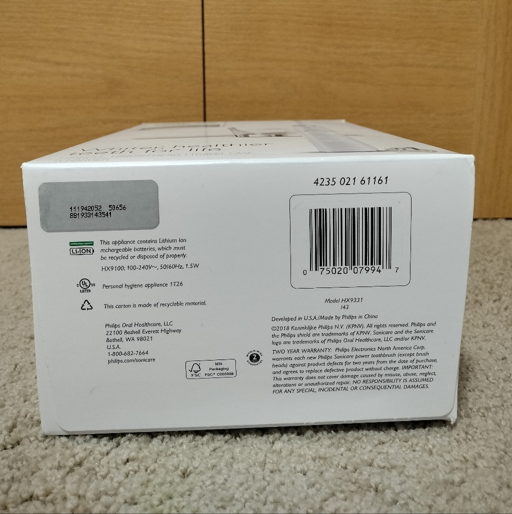 NEW Philips Sonicare DiamondClean Classic Electric Toothbrush - White - Picture 6 of 6